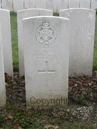 Bailleul Communal Cemetery Extension (Nord) - Helyar, Maurice Howard