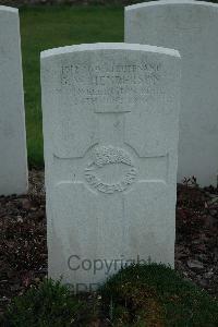 Bailleul Communal Cemetery Extension (Nord) - Henderson, George Wyndham