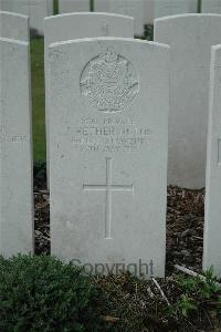 Bailleul Communal Cemetery Extension (Nord) - Hetherington, J