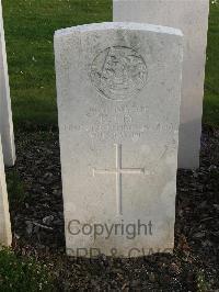 Bailleul Communal Cemetery Extension (Nord) - Hey, H