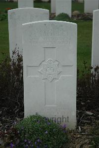 Bailleul Communal Cemetery Extension (Nord) - Hillier, Frederick James