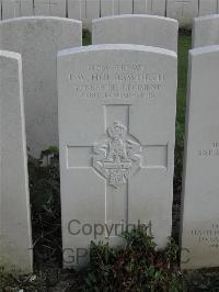 Bailleul Communal Cemetery Extension (Nord) - Holdsworth, J W