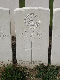 Bailleul Communal Cemetery Extension (Nord) - Homer, H