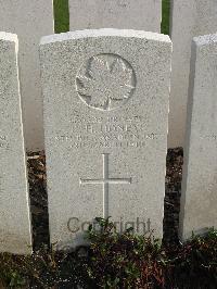 Bailleul Communal Cemetery Extension (Nord) - Honey, C H