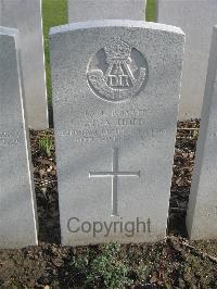 Bailleul Communal Cemetery Extension (Nord) - Hope, J A