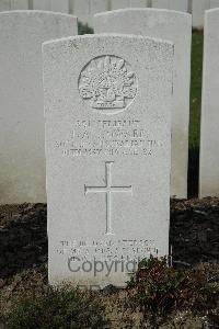 Bailleul Communal Cemetery Extension (Nord) - Howard, John Alexander