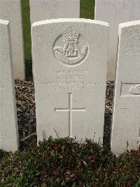 Bailleul Communal Cemetery Extension (Nord) - Hull, F