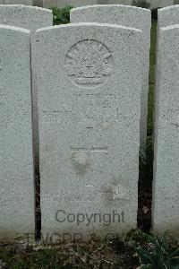 Bailleul Communal Cemetery Extension (Nord) - Hulls, Herbert William