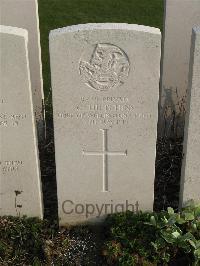 Bailleul Communal Cemetery Extension (Nord) - Hutchins, G