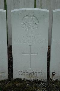 Bailleul Communal Cemetery Extension (Nord) - Joyes, J