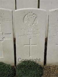 Bailleul Communal Cemetery Extension (Nord) - Keery, J