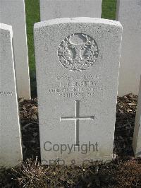 Bailleul Communal Cemetery Extension (Nord) - Kennedy, J