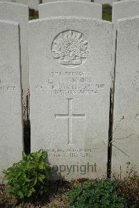 Bailleul Communal Cemetery Extension (Nord) - Kenny, Edward John