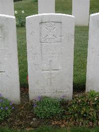 Bailleul Communal Cemetery Extension (Nord) - King, Charles Albert