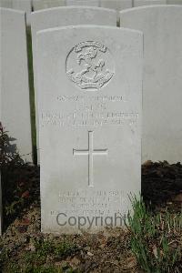 Bailleul Communal Cemetery Extension (Nord) - King, John