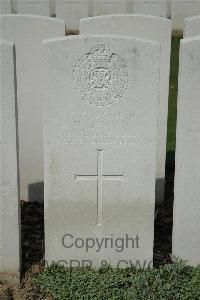 Bailleul Communal Cemetery Extension (Nord) - King, W J