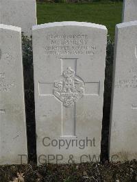 Bailleul Communal Cemetery Extension (Nord) - Laheny, M