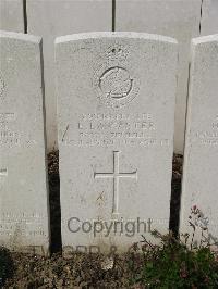 Bailleul Communal Cemetery Extension (Nord) - Lancaster, E