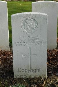 Bailleul Communal Cemetery Extension (Nord) - Laurie, Nathaniel John