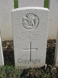 Bailleul Communal Cemetery Extension (Nord) - Laver, C G