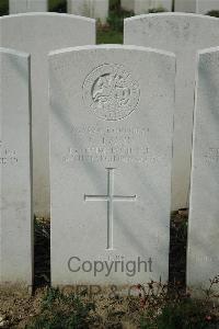 Bailleul Communal Cemetery Extension (Nord) - Lavin, Charles