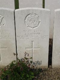 Bailleul Communal Cemetery Extension (Nord) - Lawlor, J