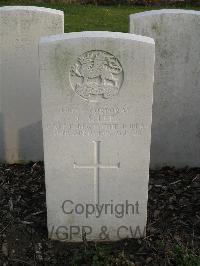 Bailleul Communal Cemetery Extension (Nord) - Lee, C S