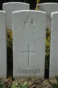 Bailleul Communal Cemetery Extension (Nord) - Lee, J