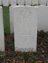 Bailleul Communal Cemetery Extension (Nord) - Leverett, John