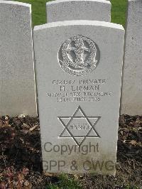 Bailleul Communal Cemetery Extension (Nord) - Lipman, H