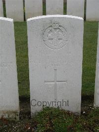Bailleul Communal Cemetery Extension (Nord) - Lord, T
