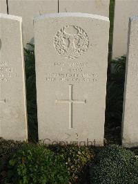 Bailleul Communal Cemetery Extension (Nord) - Low, J