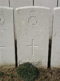 Bailleul Communal Cemetery Extension (Nord) - Lucy, Allan Francis