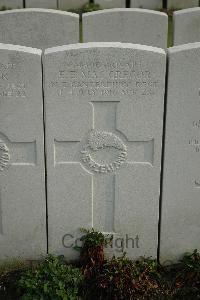 Bailleul Communal Cemetery Extension (Nord) - MacGregor, Edwin Eric