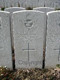 Bailleul Communal Cemetery Extension (Nord) - Madill, Ralph MacKenzie