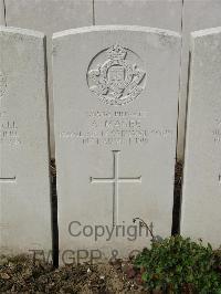 Bailleul Communal Cemetery Extension (Nord) - Magee, A