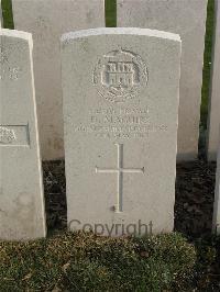 Bailleul Communal Cemetery Extension (Nord) - Maguire, D