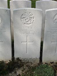 Bailleul Communal Cemetery Extension (Nord) - Martin, A