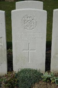 Bailleul Communal Cemetery Extension (Nord) - Martin, Stanley Curley James