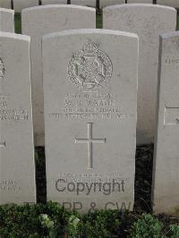 Bailleul Communal Cemetery Extension (Nord) - Martin, William George