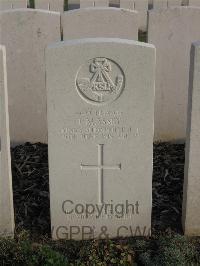 Bailleul Communal Cemetery Extension (Nord) - Massey, J