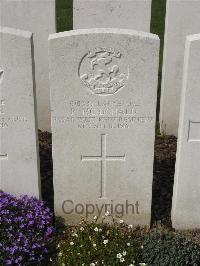 Bailleul Communal Cemetery Extension (Nord) - McDonald, P