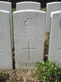 Bailleul Communal Cemetery Extension (Nord) - McIntyre, A