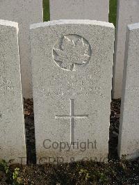 Bailleul Communal Cemetery Extension (Nord) - McKay, Leslie Alexander