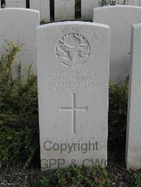 Bailleul Communal Cemetery Extension (Nord) - McLaughlin, Patrick