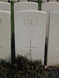 Bailleul Communal Cemetery Extension (Nord) - McMurray, W