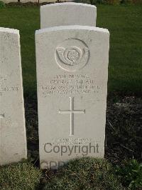 Bailleul Communal Cemetery Extension (Nord) - Mead, George