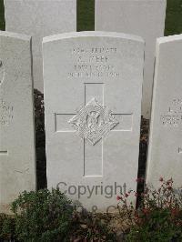 Bailleul Communal Cemetery Extension (Nord) - Meek, A