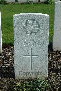 Bailleul Communal Cemetery Extension (Nord) - Mercer, A E