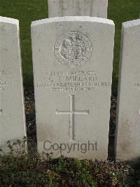 Bailleul Communal Cemetery Extension (Nord) - Millard, G T